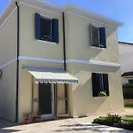 La Casa Gialla
