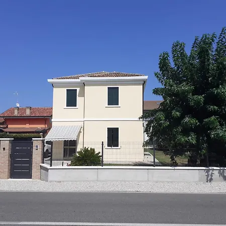 Casa de Férias La Casa Gialla Scardovari