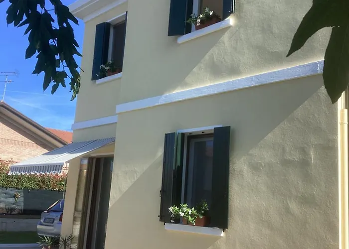 La Casa Gialla * 스카르도바리